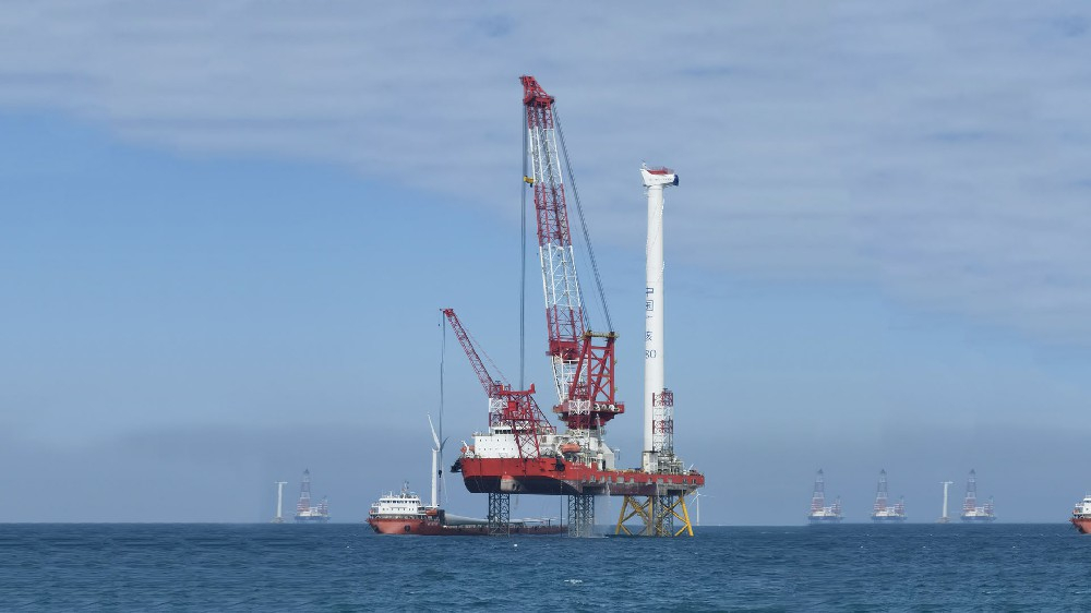 海龍興業(yè)號項(xiàng)目部首創(chuàng)水下葉片更換、打撈技術(shù)